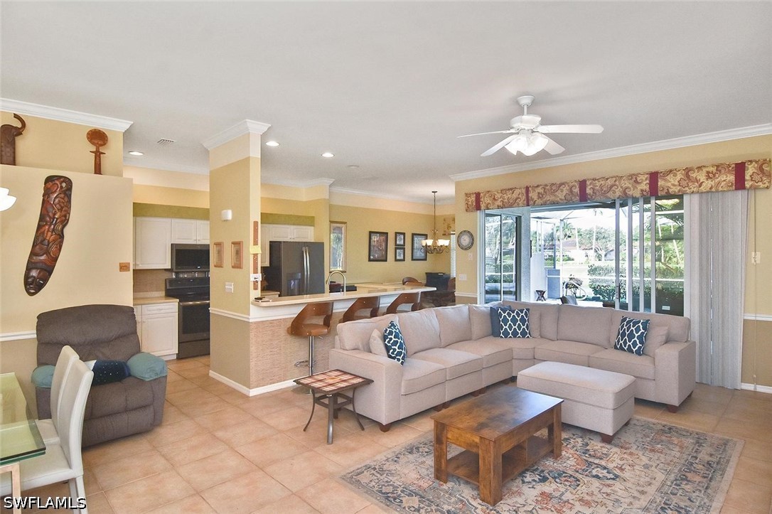2 Bed Pool Home for Sale in Veranda, photo 5