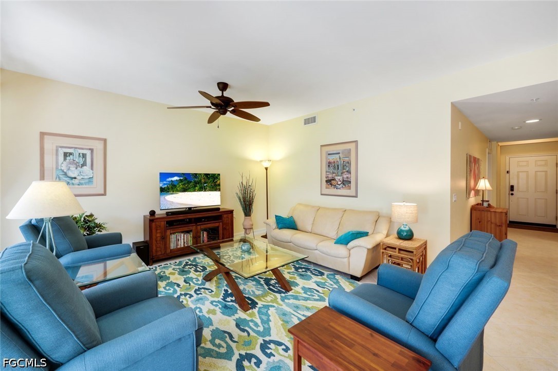 2 Bed Condominium for Sale in Siena, photo 5