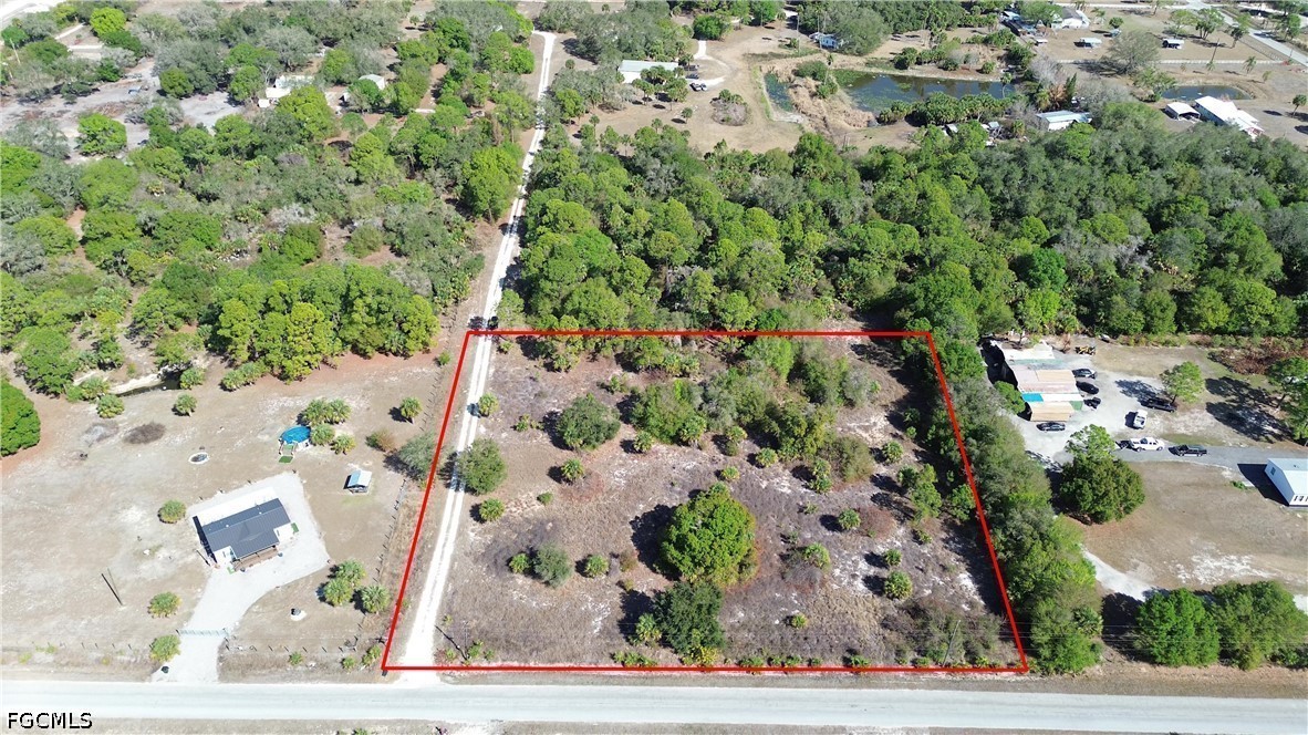 Residential for Sale in Pioneer Plantation, photo 5