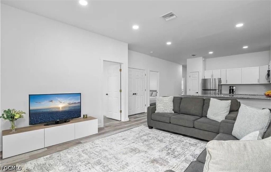 3 Bed Duplex for Sale in Lehigh Acres, photo 5