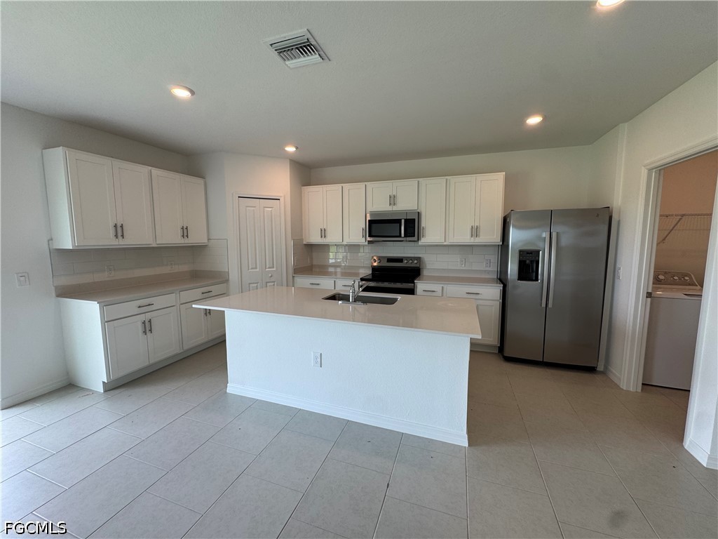 5 Bed Waterfront Home for Sale in Babcock, photo 5
