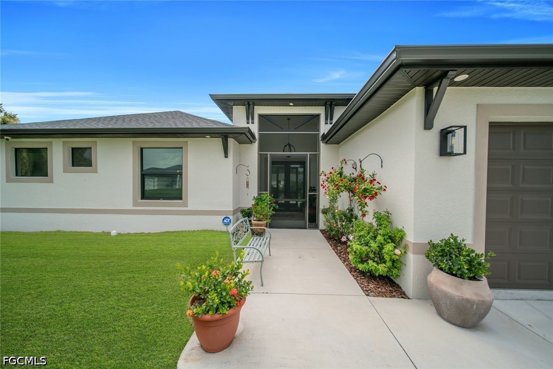 3 Bed SingleFamilyResidence for Sale in Lehigh Acres, photo 5