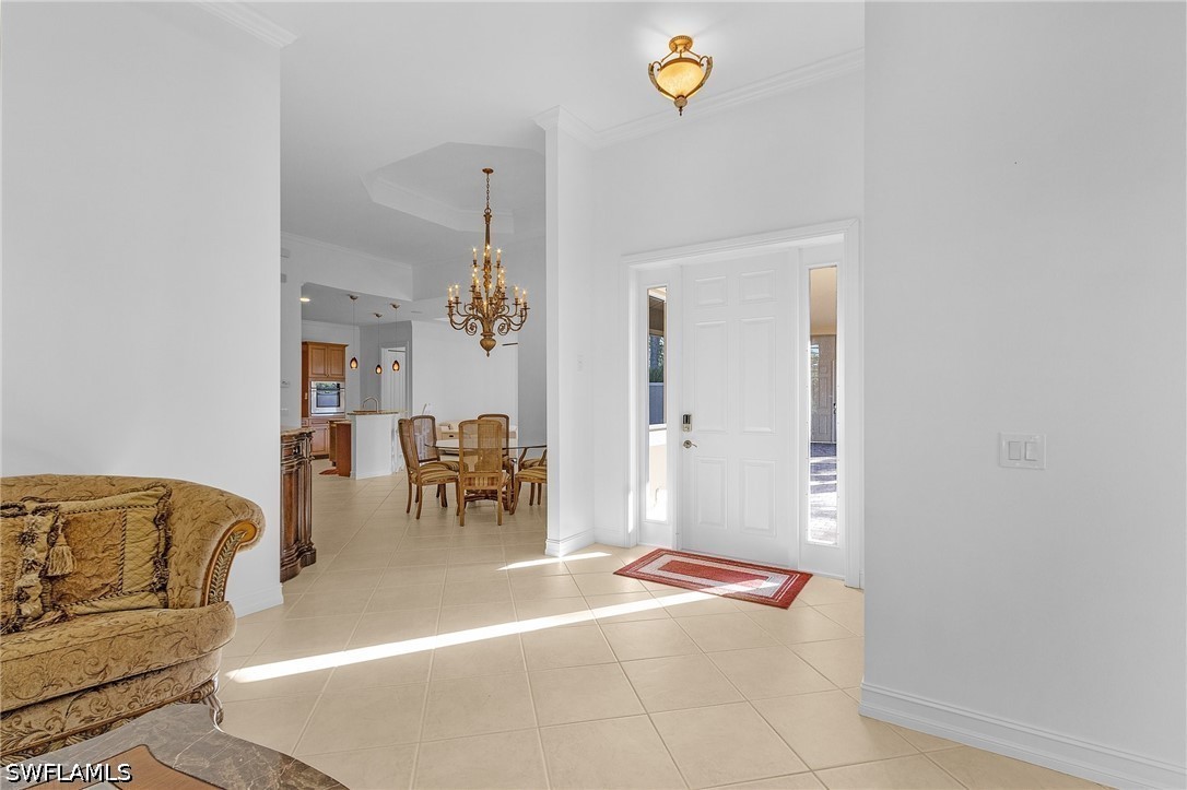 3 Bed Pool Home for Sale in Banyan Woods, photo 5
