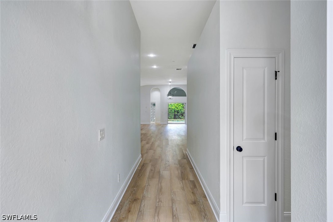 5 Bed Pool Home for Sale in Autumn Woods, photo 5