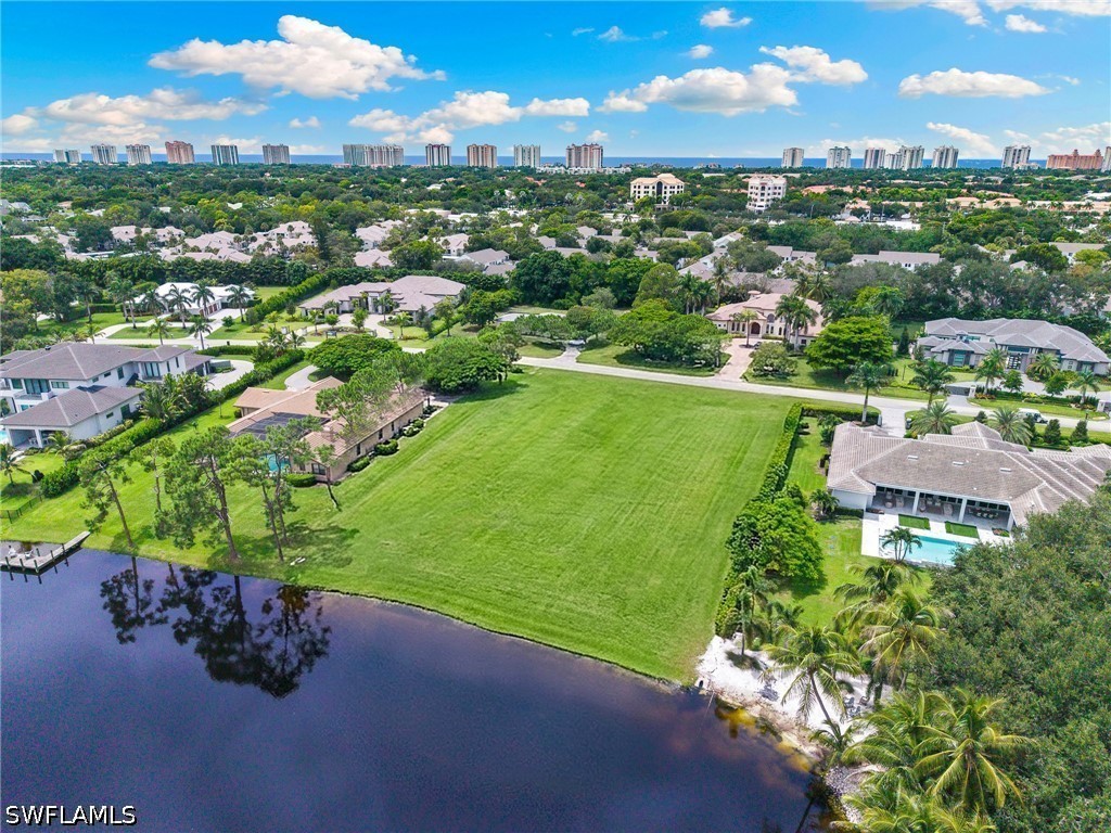 Waterfront Home for Sale in Naples, photo 5