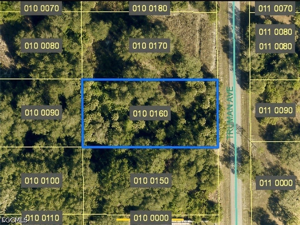 Residential for Sale in Lehigh Acres, photo 5