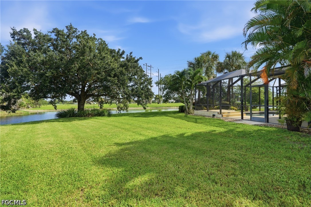 4 Bed Pool Home for Sale in Pinewood Lakes, photo 5