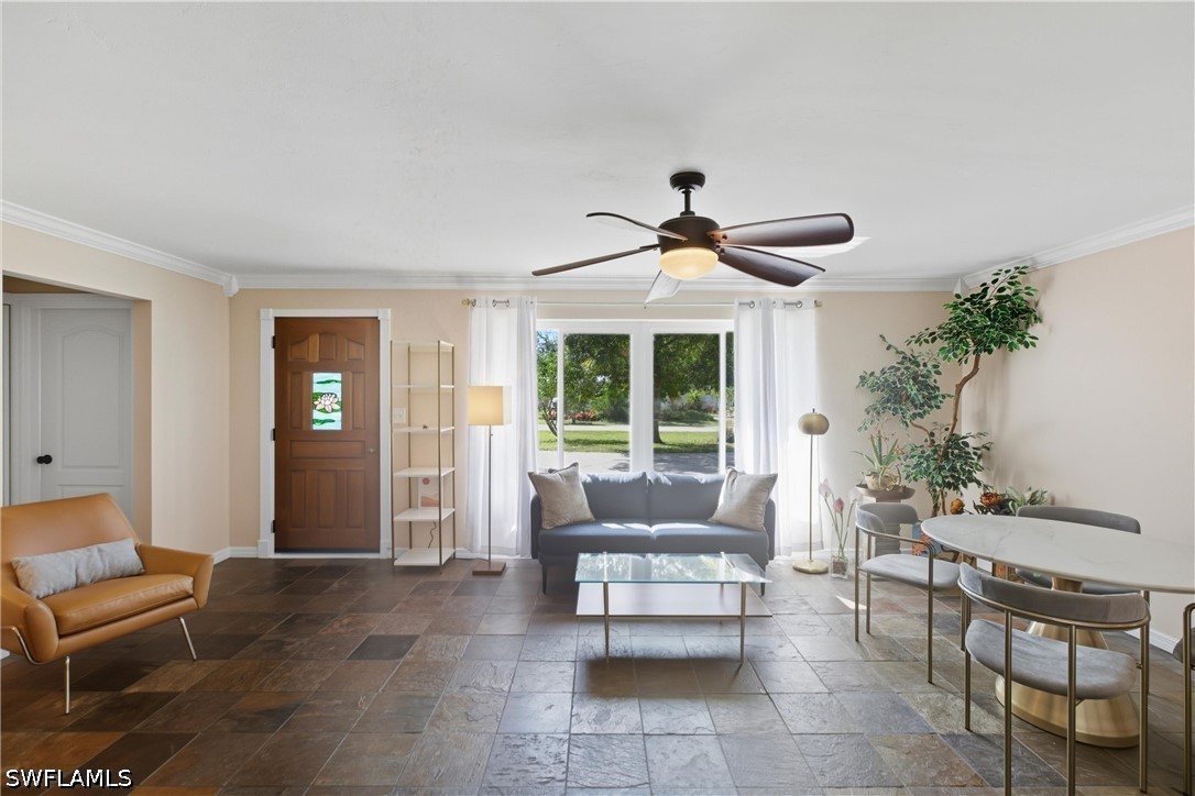 3 Bed SingleFamilyResidence for Sale in Seminole Estates, photo 5