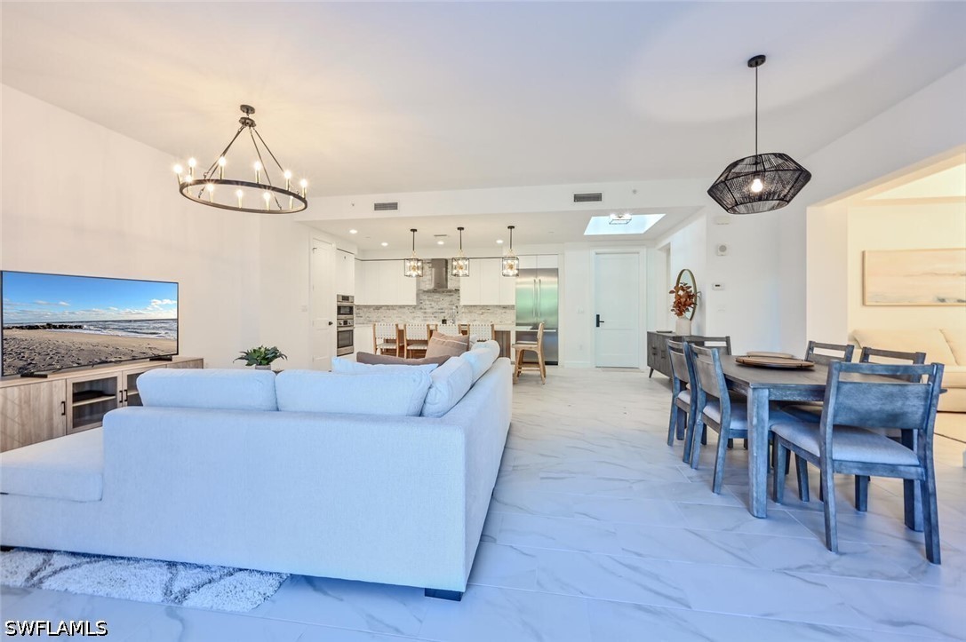 2 Bed Condominium for Sale in Naples, photo 5