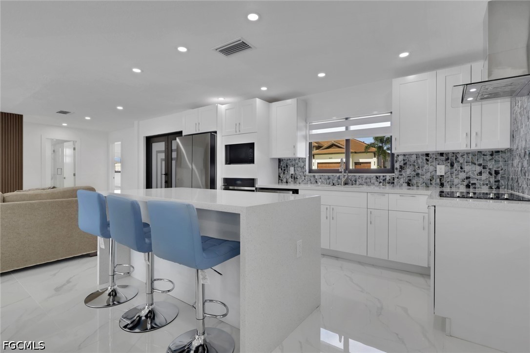 3 Bed Pool Home for Sale in Cape Coral, photo 5