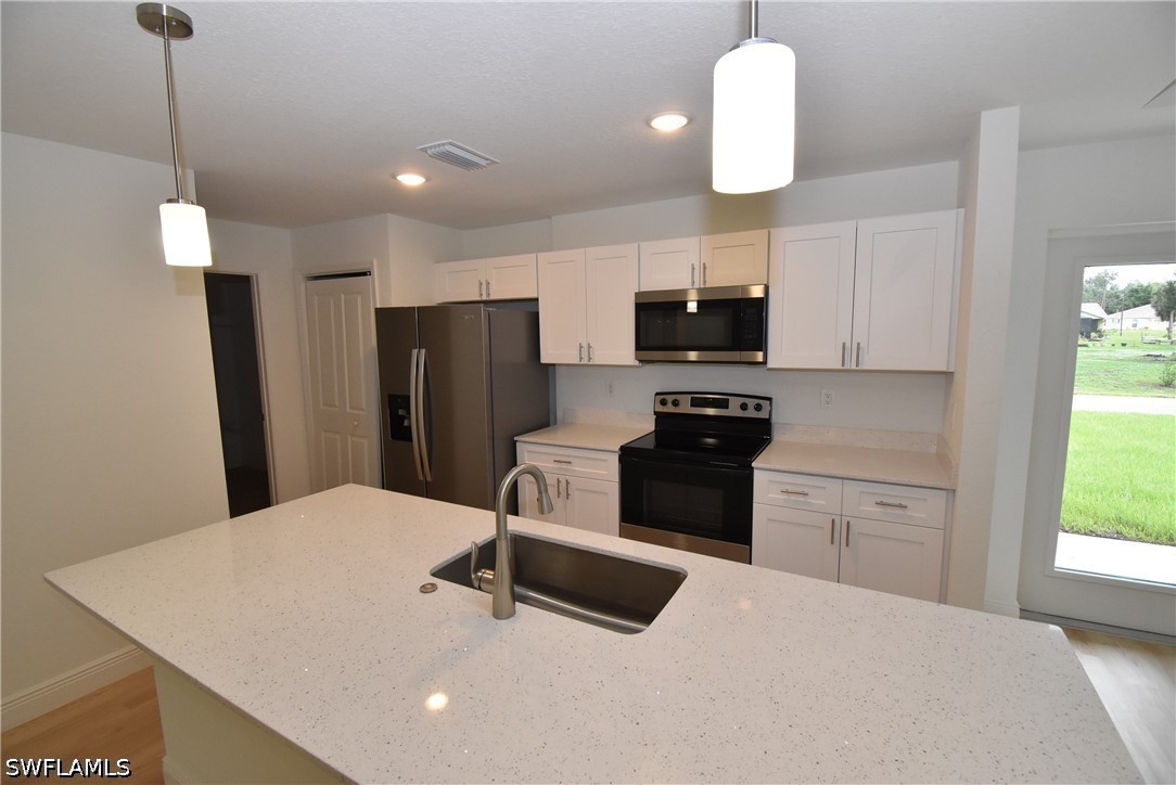 4 Bed SingleFamilyResidence for Sale in North Port, photo 5
