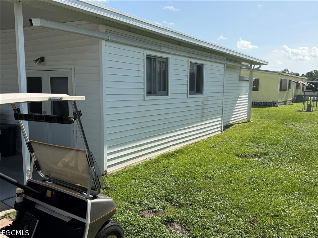 2 Bed ManufacturedHome for Sale in North Fort Myers, photo 5