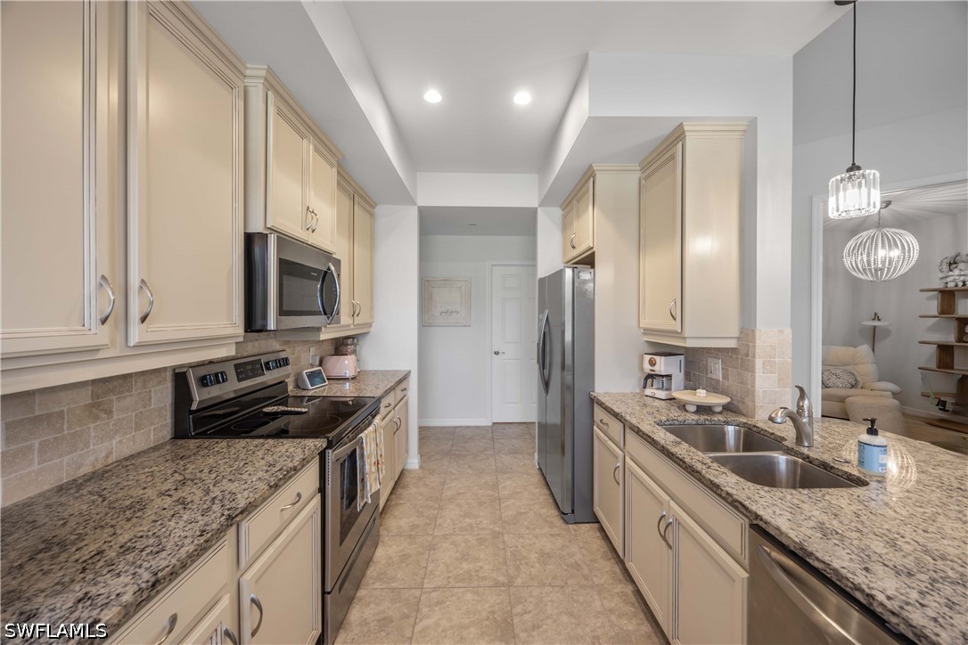 2 Bed Condominium for Sale in Paloma, photo 5