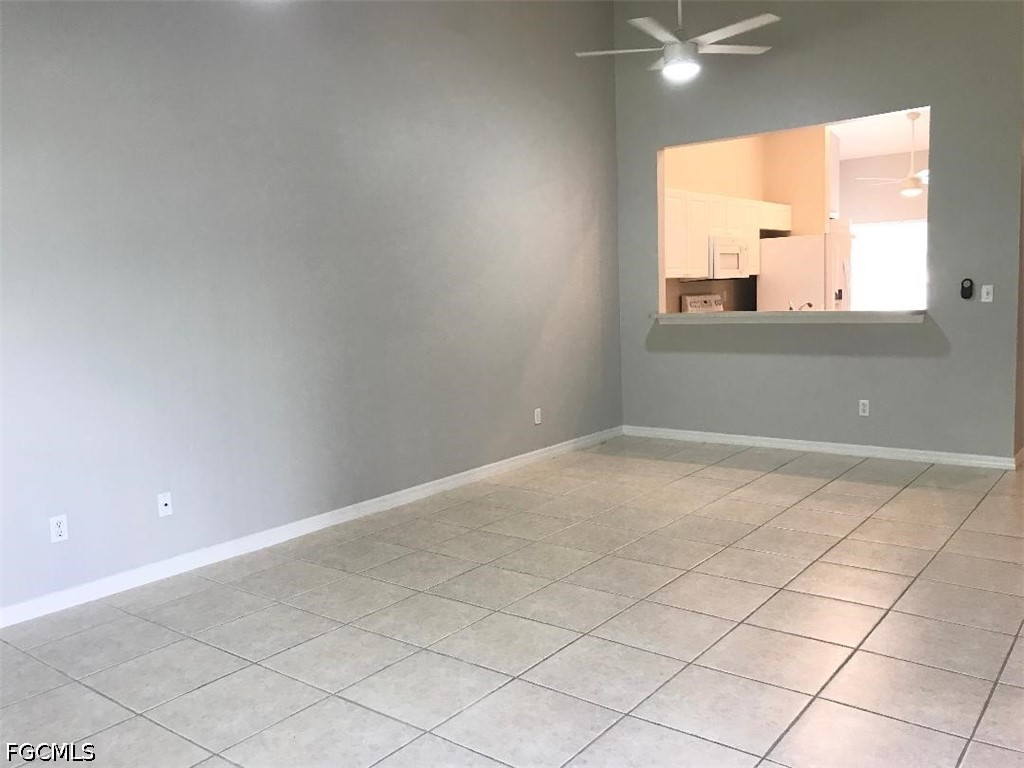 2 Bed Duplex for Sale in Cape Coral, photo 5