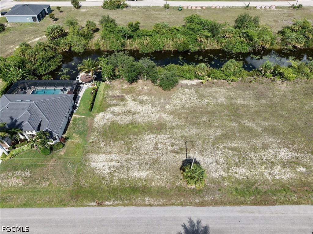 Waterfront Home for Sale in Cape Coral, photo 5