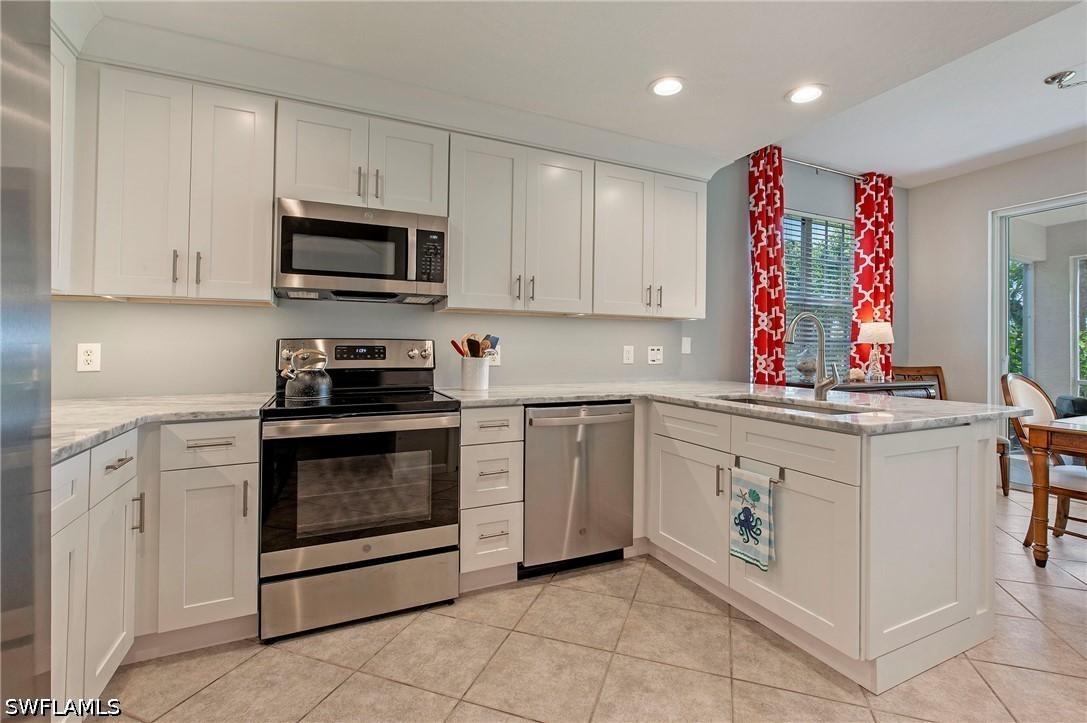 3 Bed Waterfront Home for Sale in Morningside, photo 5
