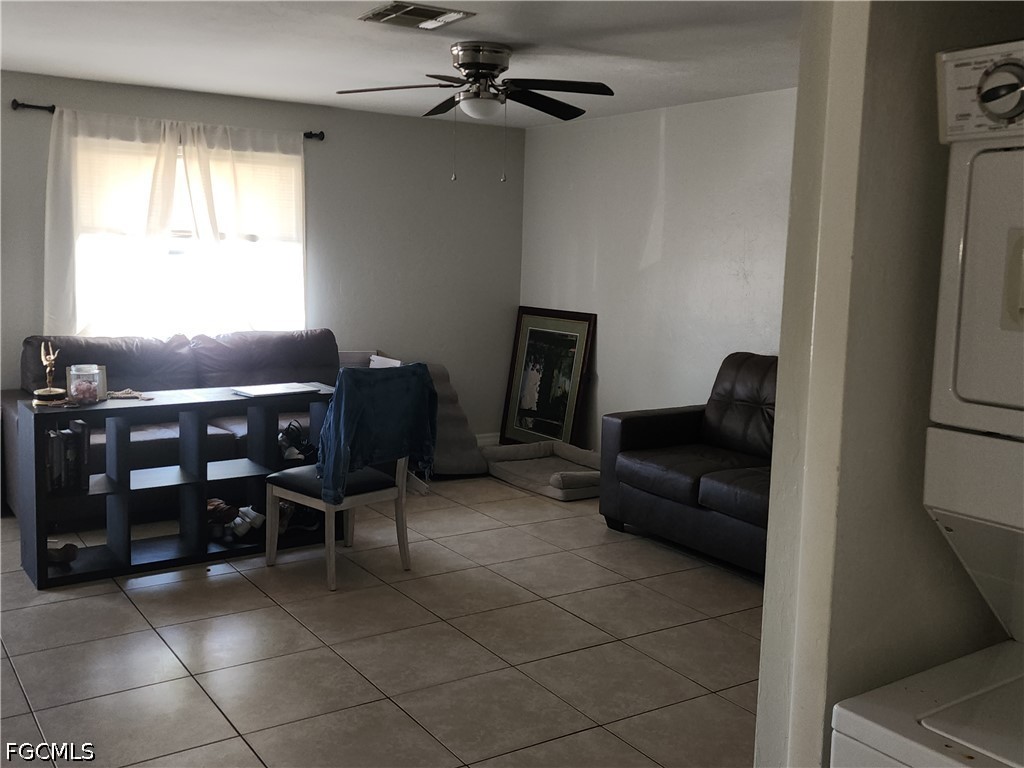 2 Bed Condominium for Sale in Cape Coral, photo 5