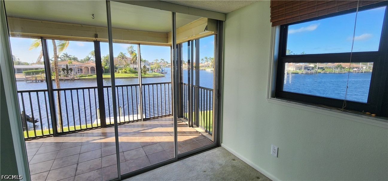 2 Bed Pool Home for Sale in River Towers Condo, photo 5