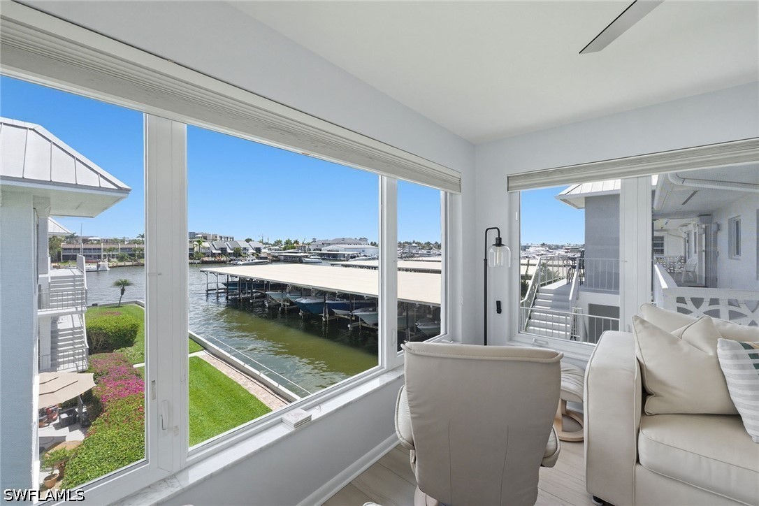 2 Bed Waterfront Home for Sale in Marina Manor, photo 5