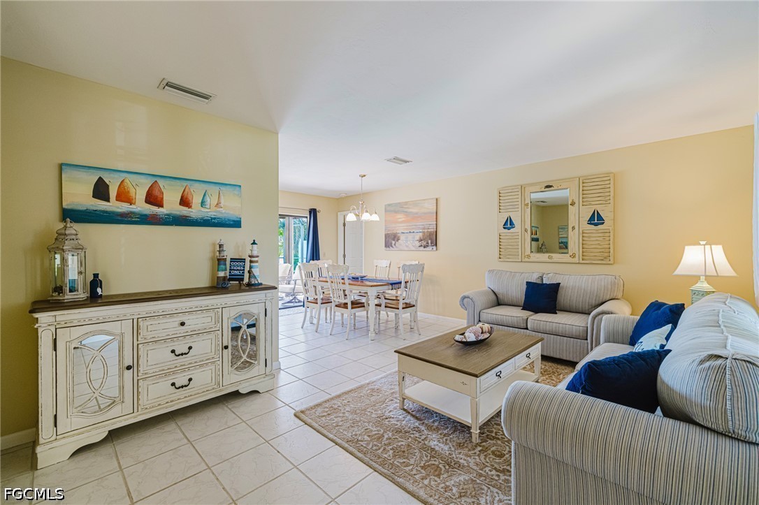 3 Bed Pool Home for Sale in Cape Coral, photo 5