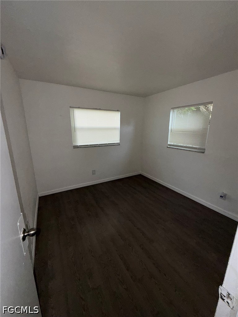 2 Bed Condominium for Sale in Fort Myers, photo 5