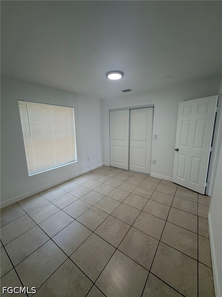 2 Bed Condominium for Sale in Fort Myers, photo 5