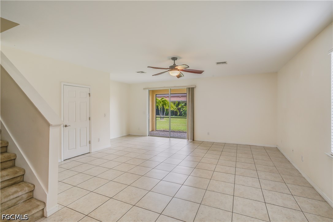 3 Bed Townhouse for Sale in Fort Myers, photo 5
