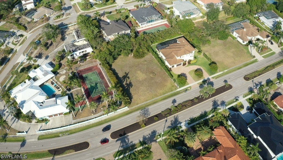Residential for Sale in Marco Beach, photo 5