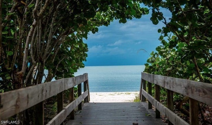 2 Bed Duplex for Sale in Bonita Springs, photo 5