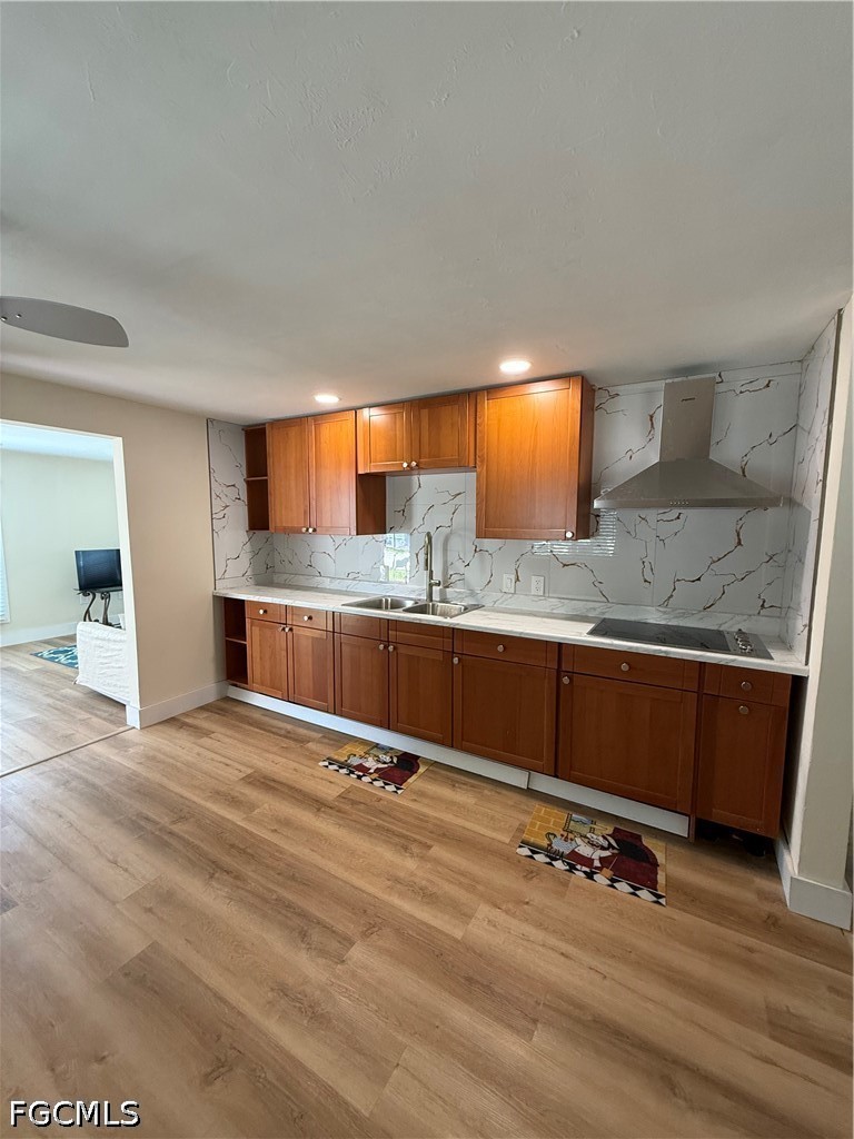 2 Bed ManufacturedHome for Sale in Naples, photo 5