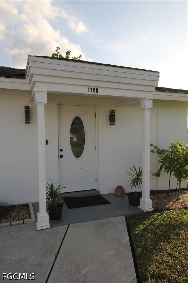 3 Bed SingleFamilyResidence for Sale in Cape Coral, photo 5