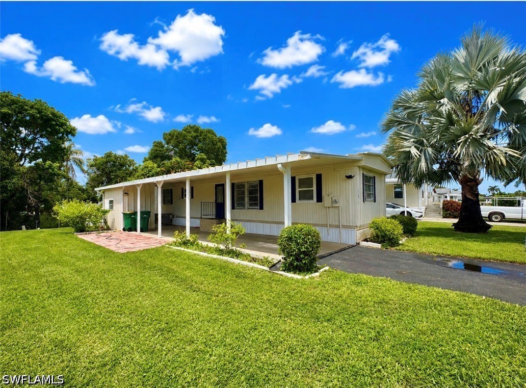 2 Bed ManufacturedHome for Sale in Naples, photo 5