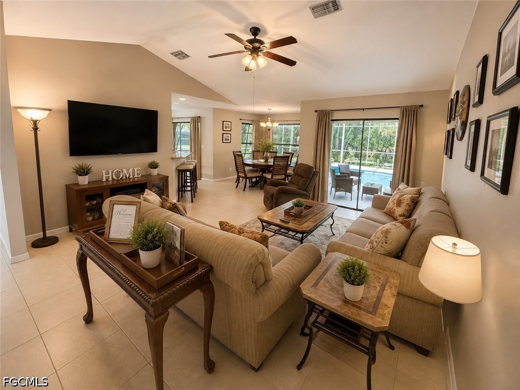 3 Bed Pool Home for Sale in Cape Coral, photo 5