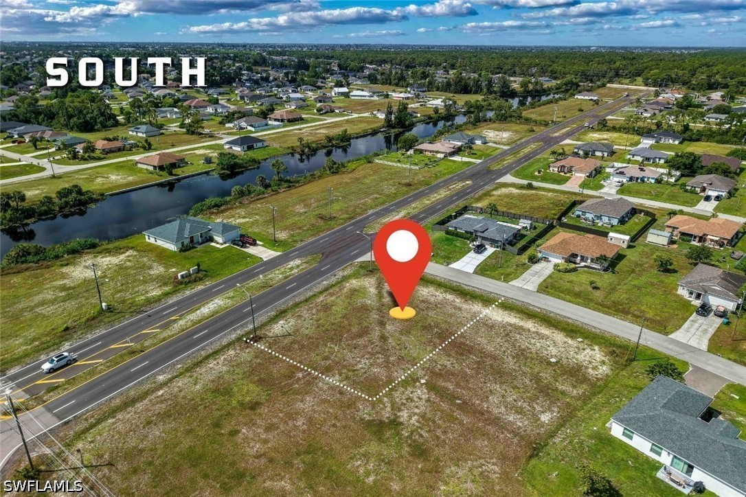 Residential for Sale in Cape Coral, photo 5