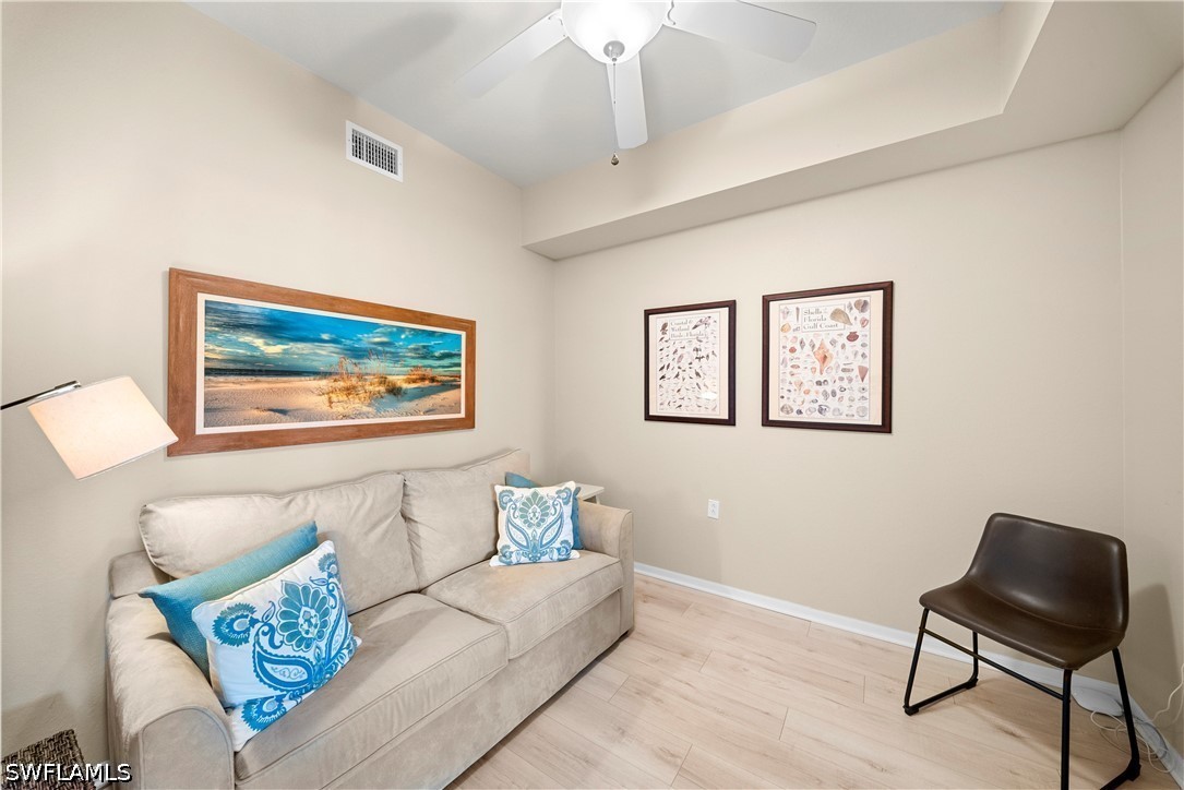 2 Bed Condominium for Sale in Heritage Bay, photo 5