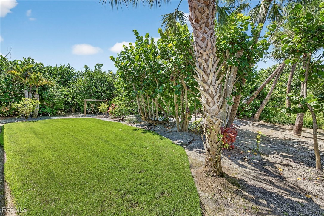 4 Bed Pool Home for Sale in Sanibel, photo 41
