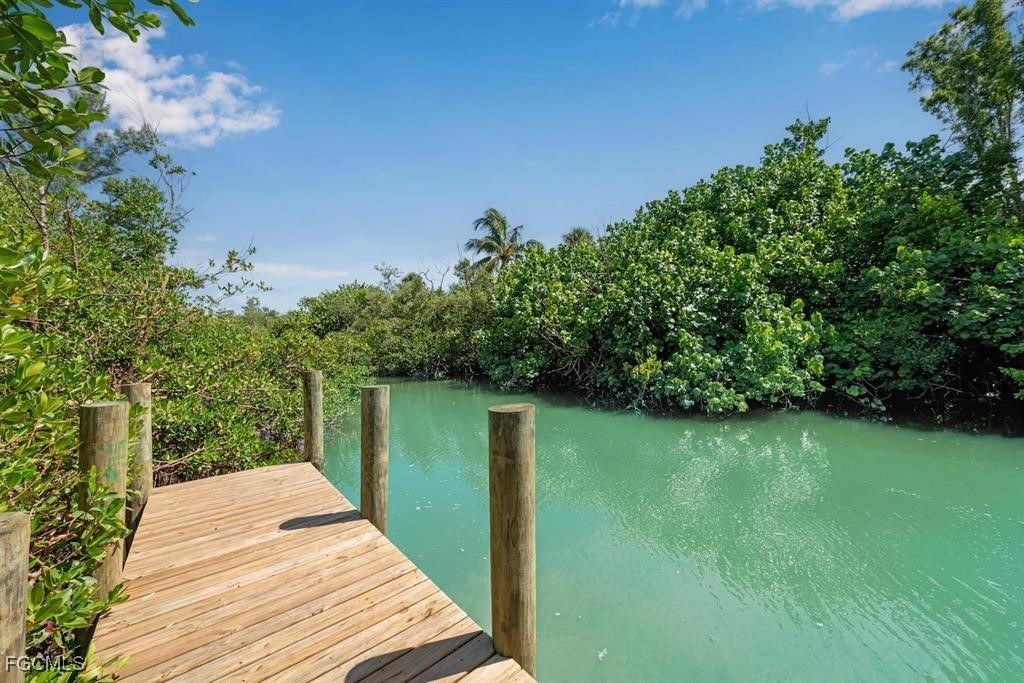 3 Bed Pool Home for Sale in Castaway Estates, photo 41