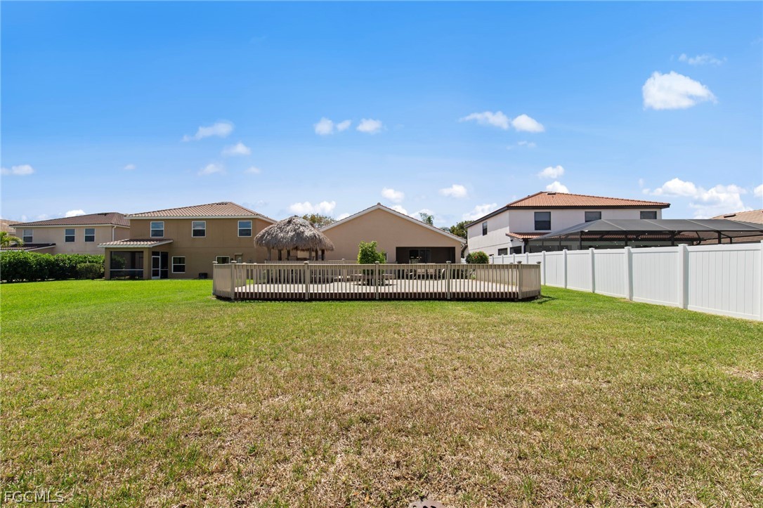 3 Bed SingleFamilyResidence for Sale in Cape Coral, photo 41