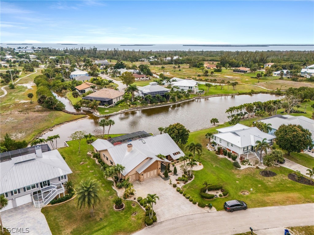 3 Bed Pool Home for Sale in Alden Pines, photo 41