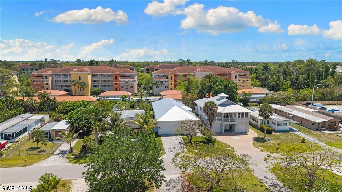 4 Bed SingleFamilyResidence for Sale in Naples, photo 41