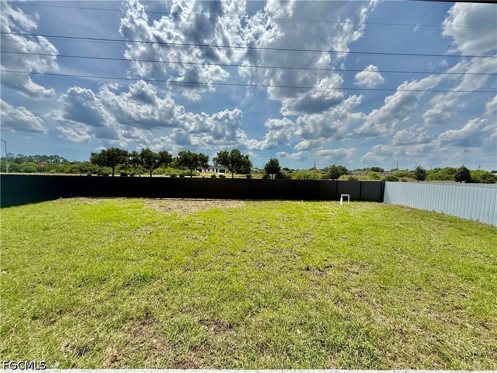 4 Bed SingleFamilyResidence for Sale in Lehigh Acres, photo 41