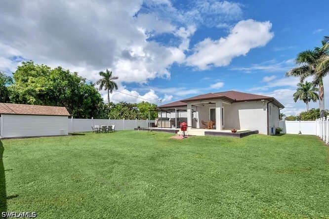 3 Bed Pool Home for Sale in Naples, photo 41