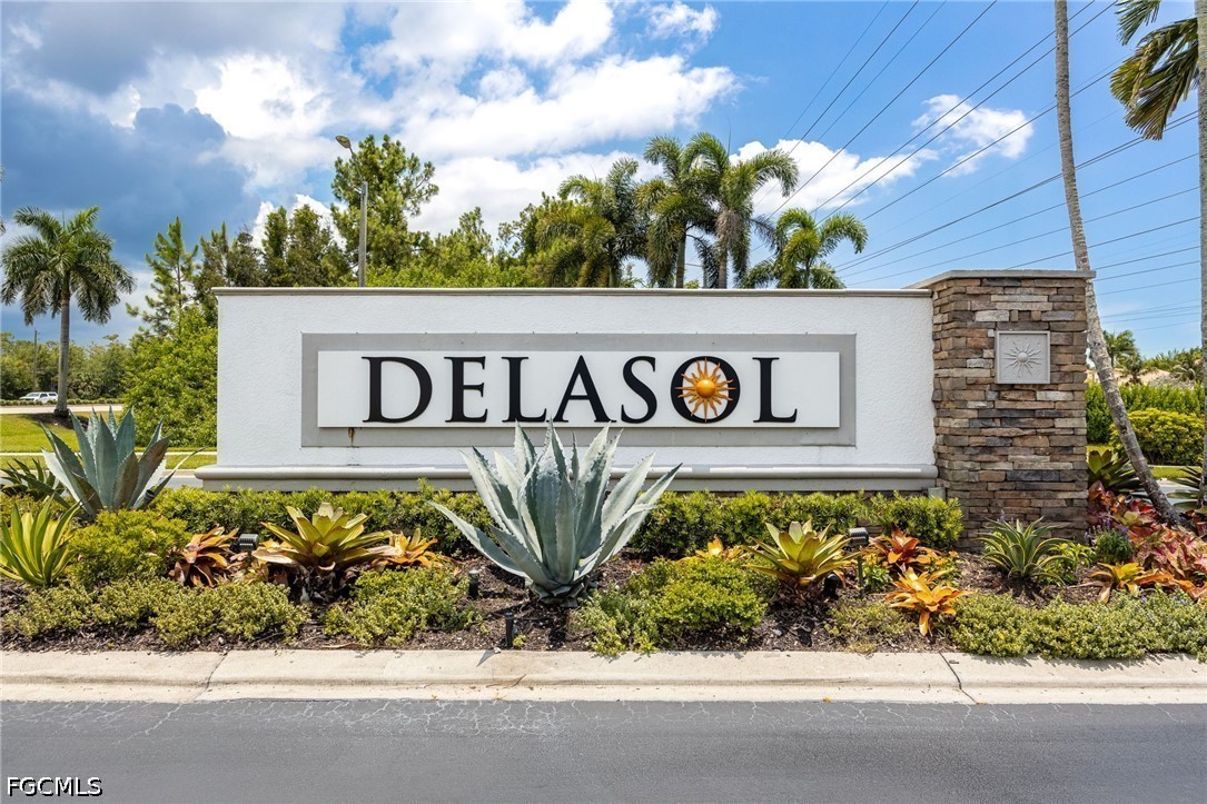 2 Bed SingleFamilyResidence for Sale in Naples, photo 41