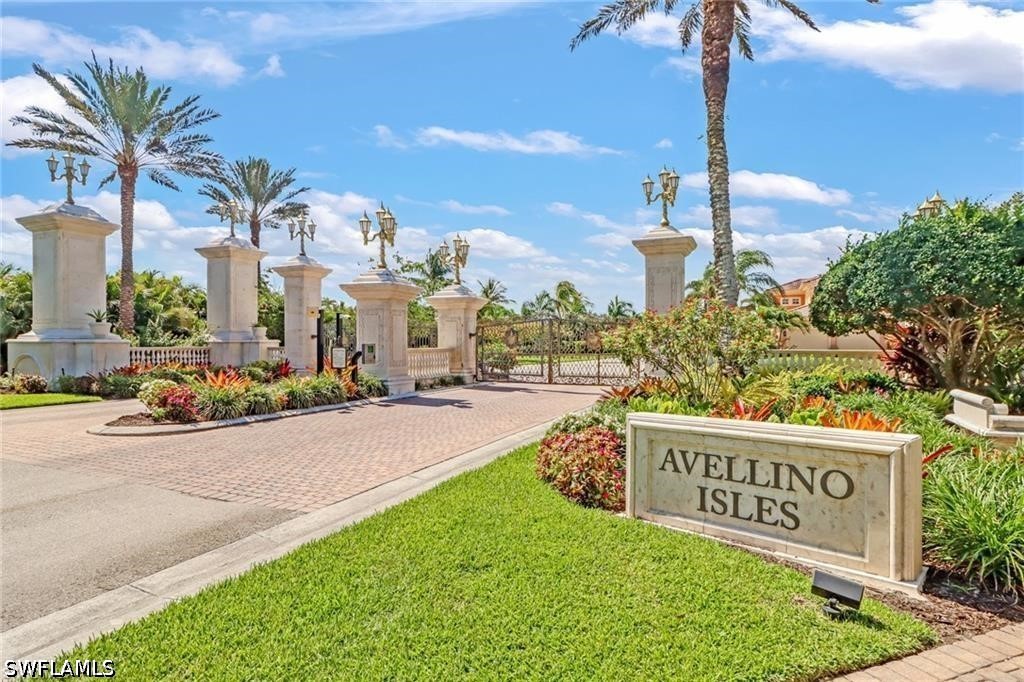 3 Bed Waterfront Home for Sale in Naples, photo 41