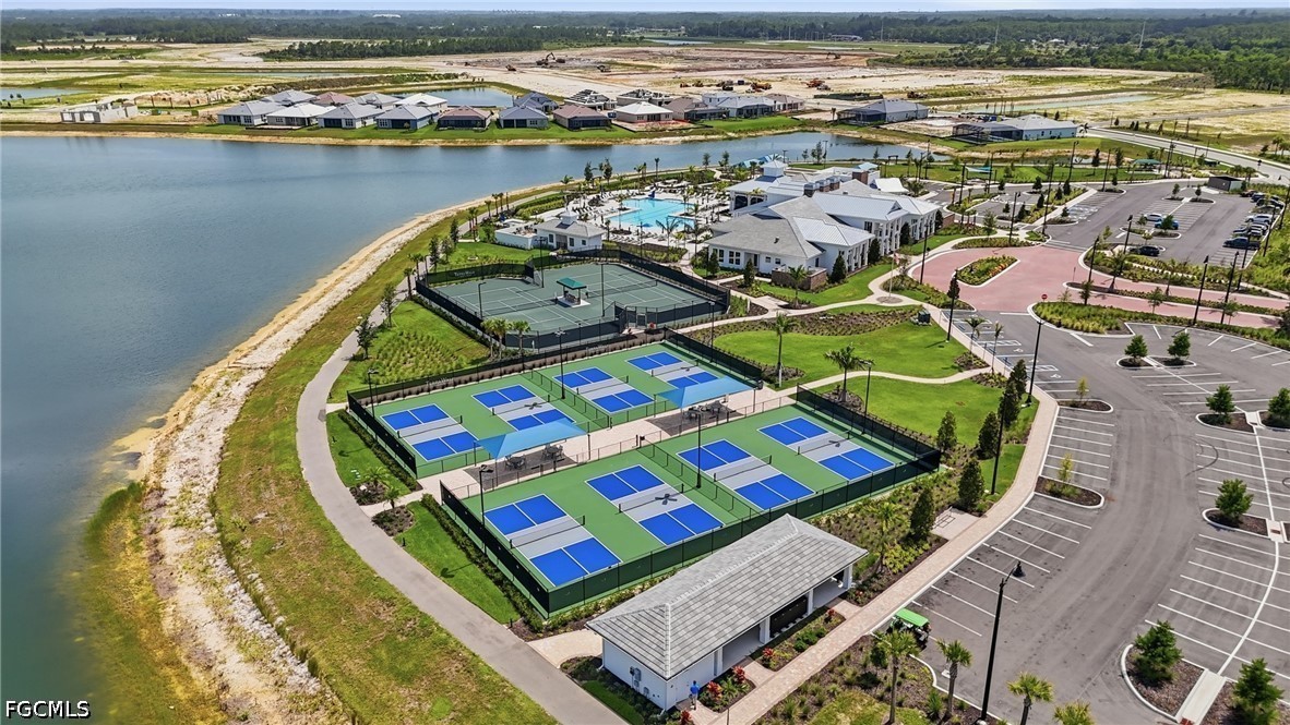 3 Bed Pool Home for Sale in Terrawalk, photo 41