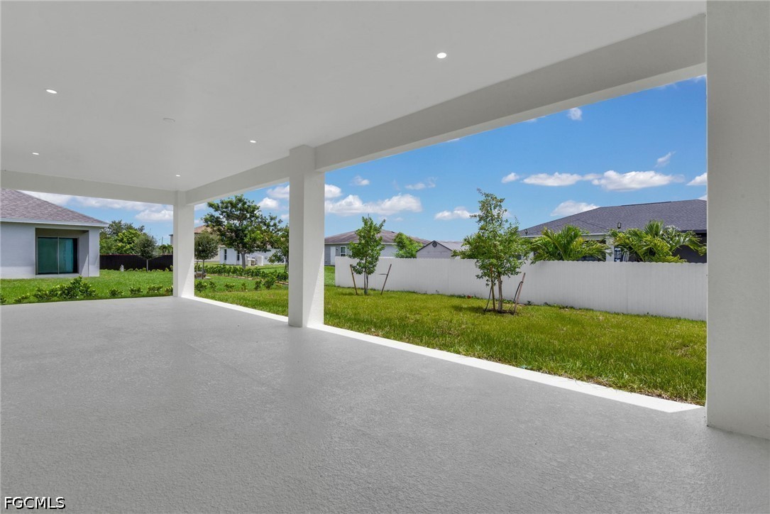 4 Bed SingleFamilyResidence for Sale in Cape Coral, photo 41