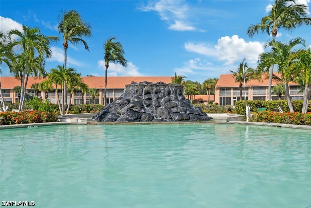 2 Bed Condominium for Sale in Naples, photo 41
