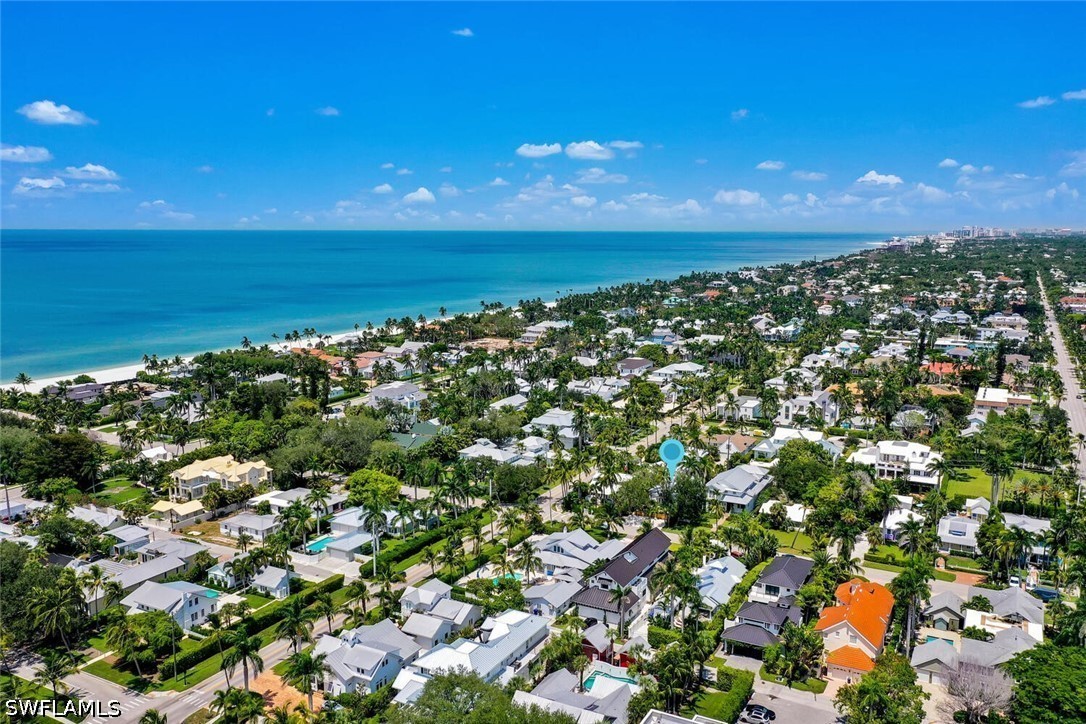 4 Bed SingleFamilyResidence for Sale in Naples, photo 41