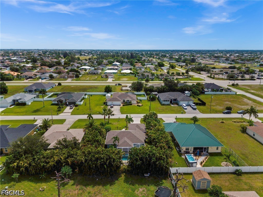 3 Bed Pool Home for Sale in Cape Coral, photo 41