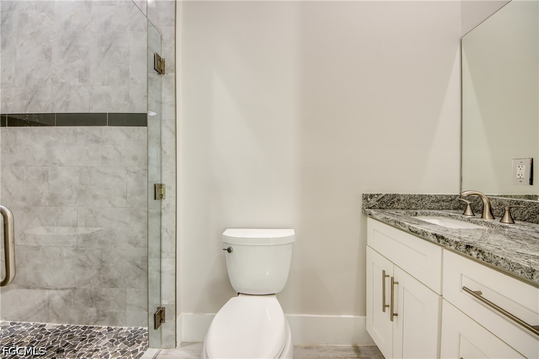 6 Bed Pool Home for Sale in Cape Coral, photo 41